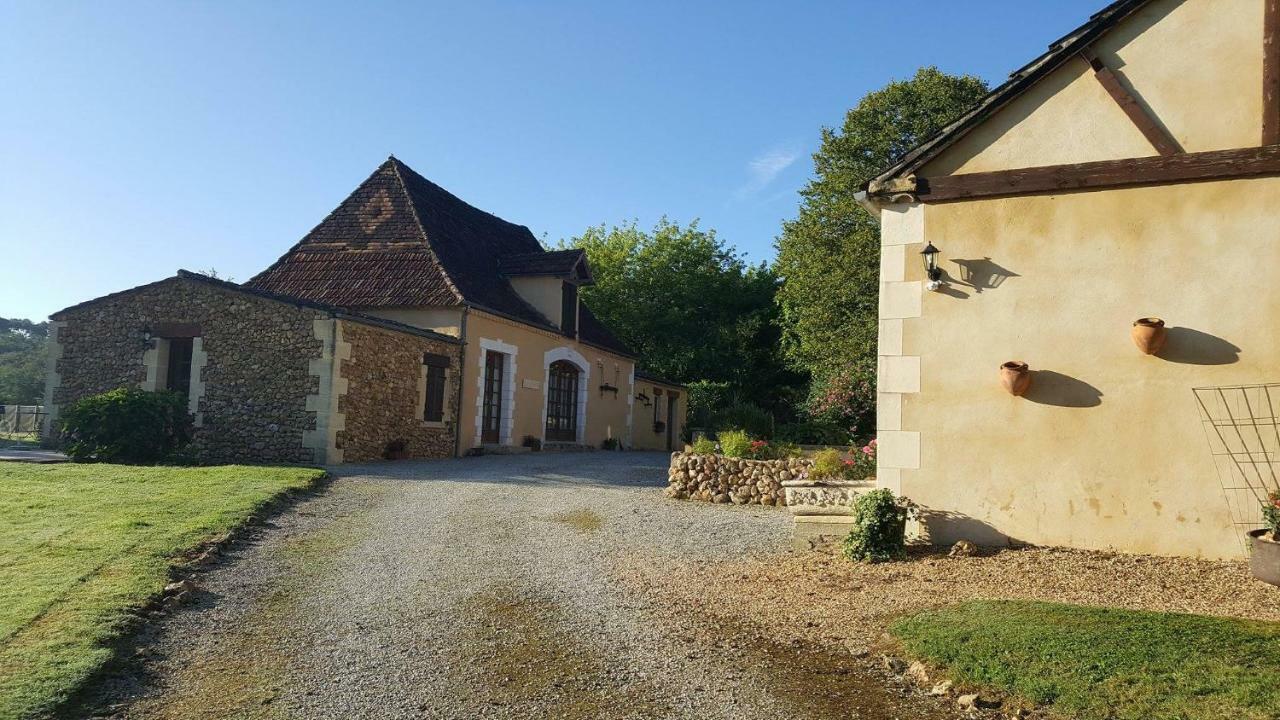 Chambres D'Hotes La Joubertie Salon Exterior foto